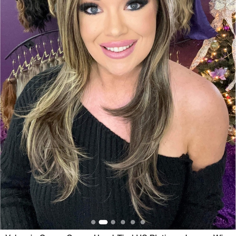 Brand New Valencia Chic Lifestyle Wig in Cocoa Cream + Accessories